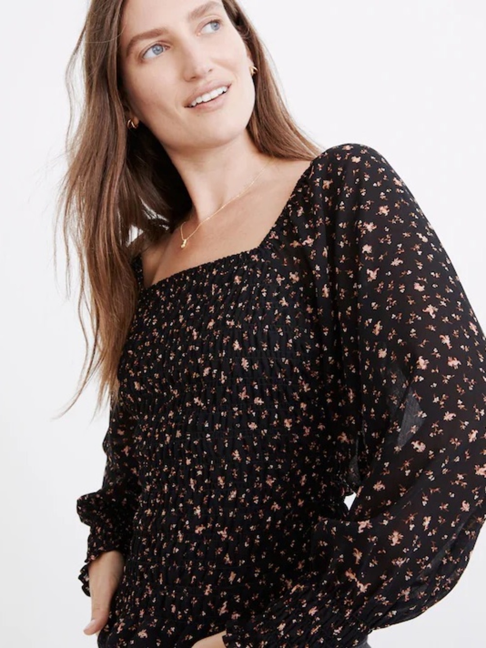 Madewell Georgette Lucie Bubble-Sleeve Smocked Top in Stem Scatter